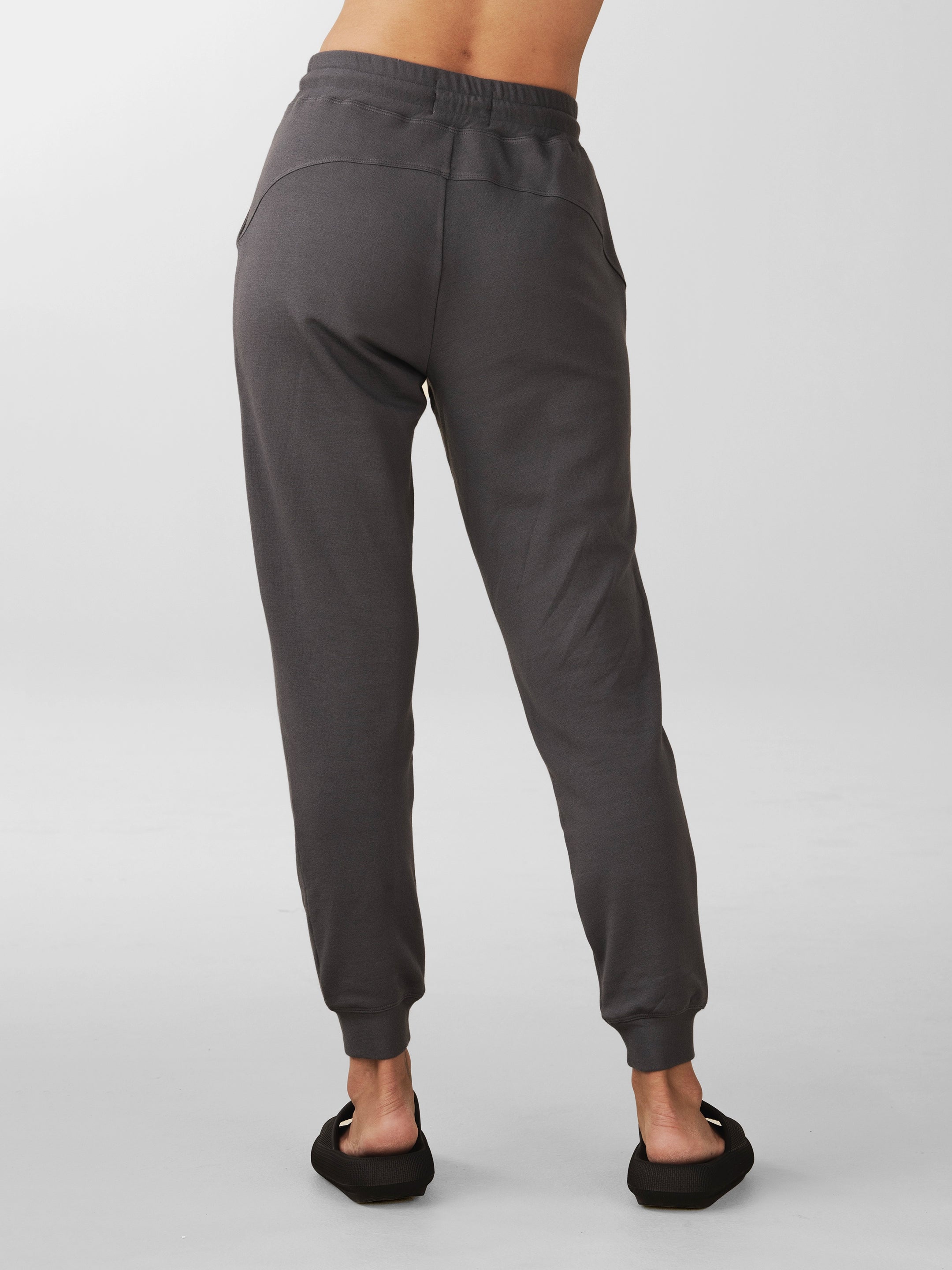 Recharge Monterey Jogger