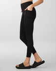 Criss-Cross Pocket Legging