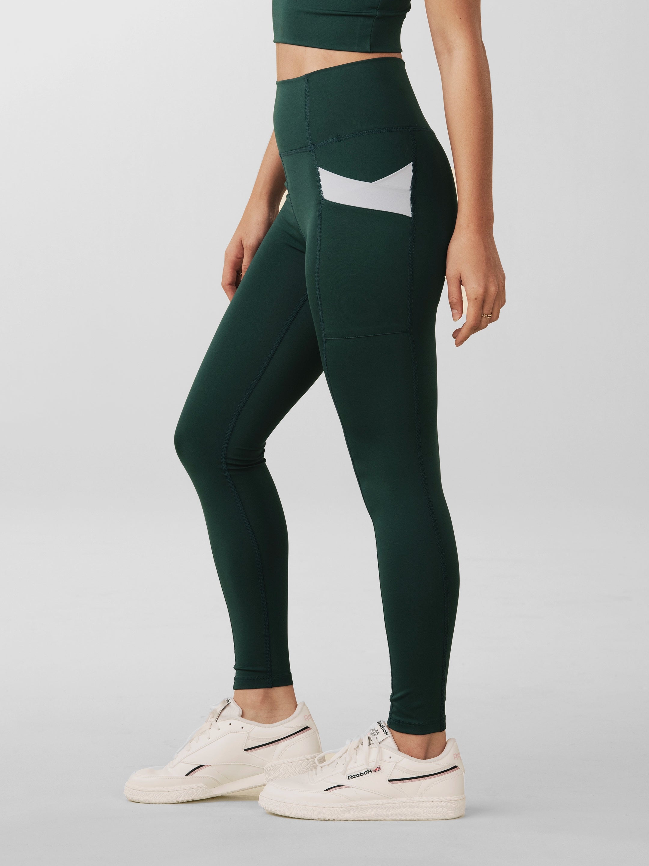 Criss-Cross Pocket Legging
