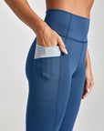 Criss-Cross Pocket Legging